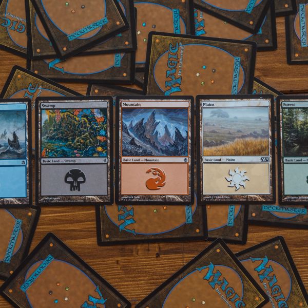 Find out about the different formats of Houston Magic: The Gathering and which one is fit for you.